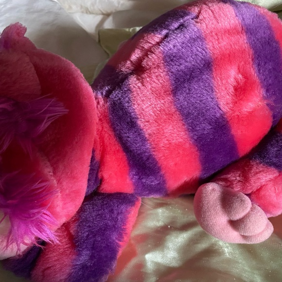 VINTAGE DISNEY ALICE IN WONDERLAND CHESHIRE CAT
STUFFED ANIMAL PLUSH TOY - Picture 5 of 8
